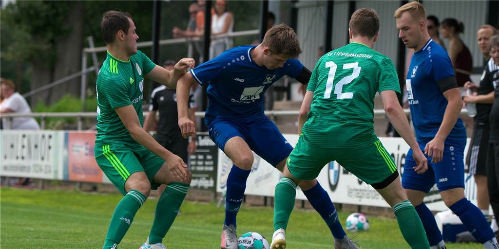 Verdienter Derby-Sieg: Lippramsdorf schießt den TuS Sythen ab Das Testspiel-Derby zwischen dem TuS Sythen, und dem SV Lippramsdorf endete mit einem deutlichen Sieg für letztere Mannschaft.