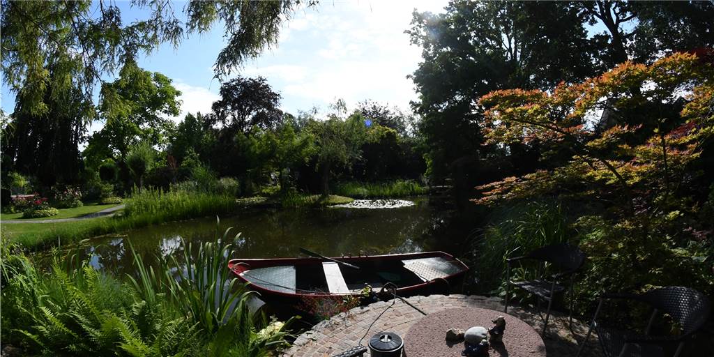 Kleinod in Cappenberg: Der „Park“ am Emtingshof Einer der schönsten Gärten im Münsterland ist der Emtingshof in Cappenberg.