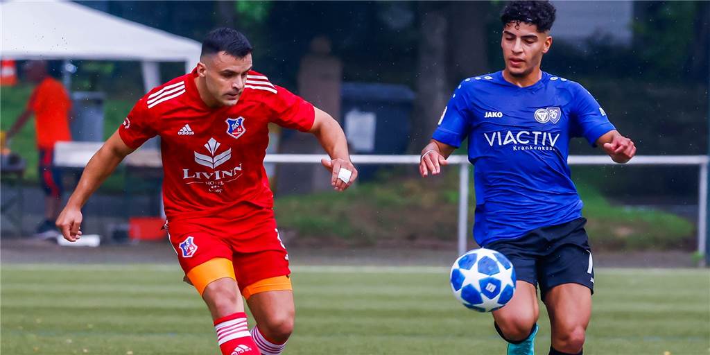 Bövinghausen trifft auf Türkspor: Ist der Hype um diese Partie gerechtfertigt, Serdar Bingöl? Bis zum Winter kickte Serdar Bingöl (l.) noch für Türkspor Dortmund, mittlerweile ist er Teil des TuS Bövinghausen - und trifft am Mittwoch auf seinen ehemaligen Klub.