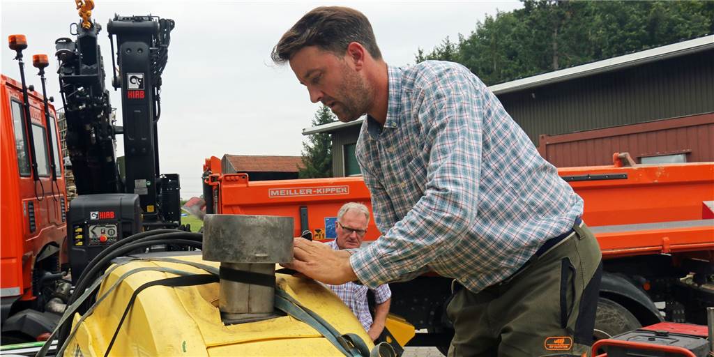 „Man fährt mit Herzschmerz wieder weg“: Johannes Laurenz zum Einsatz in der Unwetter-Region Johannes Laurenz aus Werne hat sich am Dienstag (3. August) wieder auf den Weg nach Dernau gemacht, um den Unwetter-Betroffenen zu helfen. Im Interview spricht er von seinem Einsatz, der ihn nachhaltig beschäftigen wird.