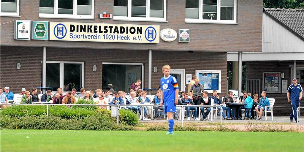 Kunstrasen im Dinkelstadion: Heek geht bei Fördergeldern wieder leer aus Im Dinkelstadion wird es auch weiterhin keinen Kunstrasenplatz geben. Die Gemeinde Heek ist erneut mit einem Antrag auf Fördergelder gescheitert.