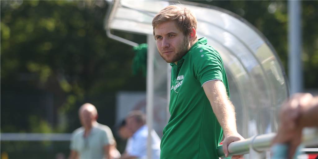 Entscheidung naht: Bekanntes Gesicht könnte Co-Trainer des SuS Olfen werden Für Matthias Potthoff, ehemaliger Co-Trainer beim SuS Olfen, ist noch kein Ersatz gefunden.