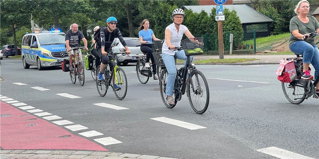 Darum begleitete die Polizei eine Fahrrad-Demo in Lünen Darum begleitete die Polizei eine Fahrrad-Demo in Lünen