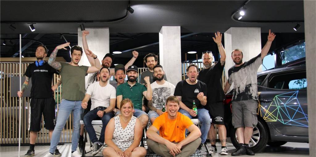 Punkkonzert im Autohaus: Bellendorf Sounds ging in die erste Runde (mit Video) Punkkonzert im Autohaus: Bellendorf Sounds ging in die erste Runde (mit Video)