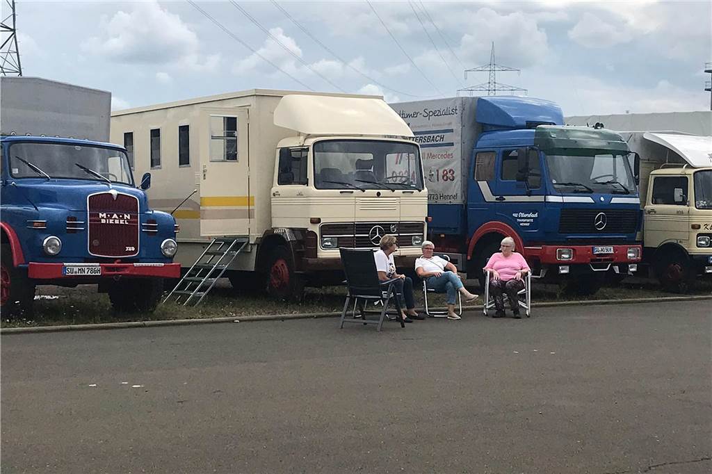 Viele Bilder: Lkw-Oldtimer „zum Anfassen“ am Samstag in Stadtlohn Viele Bilder: Lkw-Oldtimer „zum Anfassen“ am Samstag in Stadtlohn