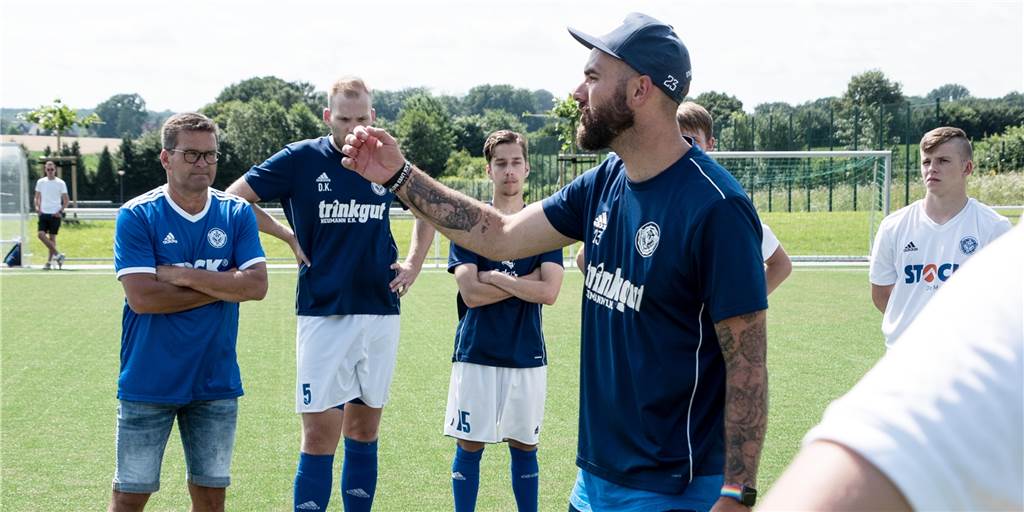 ETuS-Spieler fehlt beim ersten Pokalspiel wegen eines Kahnbeinbruchs Phillip Oligmüller muss im Kreispokal gegen Eintracht Erle auf einen wichtigen Offensivspieler verzichten.