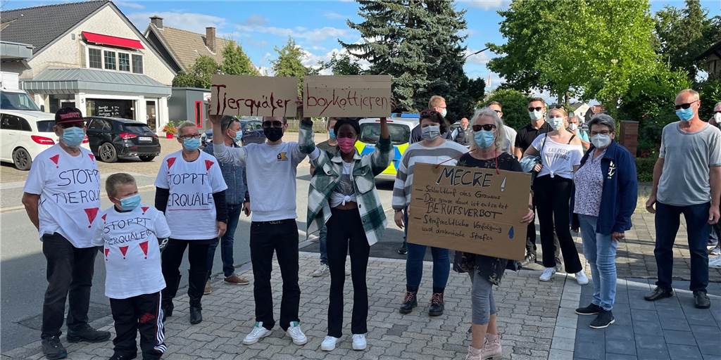 Am Freitag (6. August) findet erneut eine Demo vor der Fleischerei Mecke an der Lippestraße in Werne statt. Aufgerufen hatte dazu die Partei Die Linke.