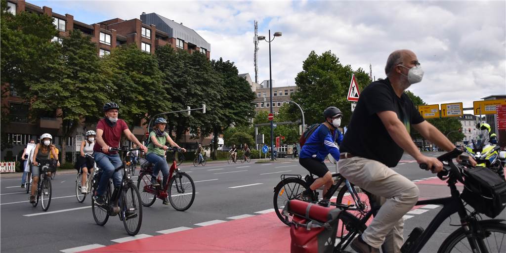 Dortmunder Fahrrad-Demo fürs Klima findet vorzeitiges Ende Fridays for Future war am Freitag (6.8.) auf Fahrrädern für das Klima unterwegs.