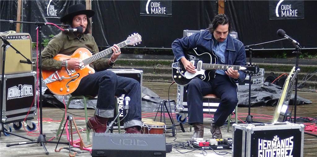 Die beiden Brüder Gutierrez verzauberten die Besucher mit ihren Gitarrenklängen.