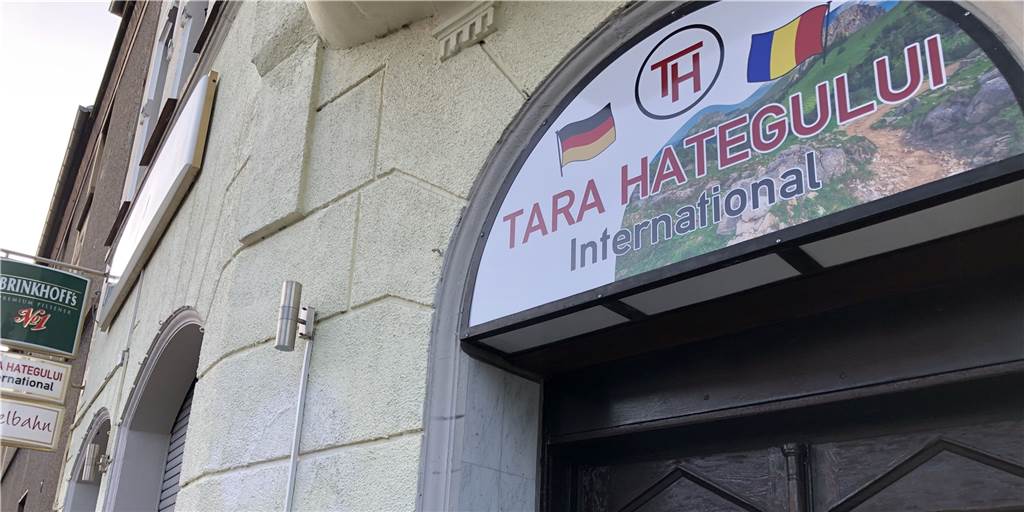 Geschlossene Tatort-Pizzeria in Dortmund: Neue Inhaber im Ola Kala? In der ehemaligen Tatort-Pizzeria am Lütgendortmunder Hellweg gibt es offenbar bald rumänische Gerichte.