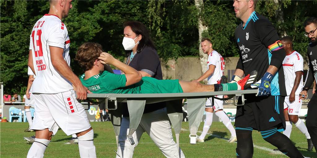 Schürens Con Lappen bleibt beim Hecker-Cup böse im Rasen hängen - wie geht es ihm nun? Schürens Con Lappen bleibt beim Hecker-Cup böse im Rasen hängen - wie geht es ihm nun?