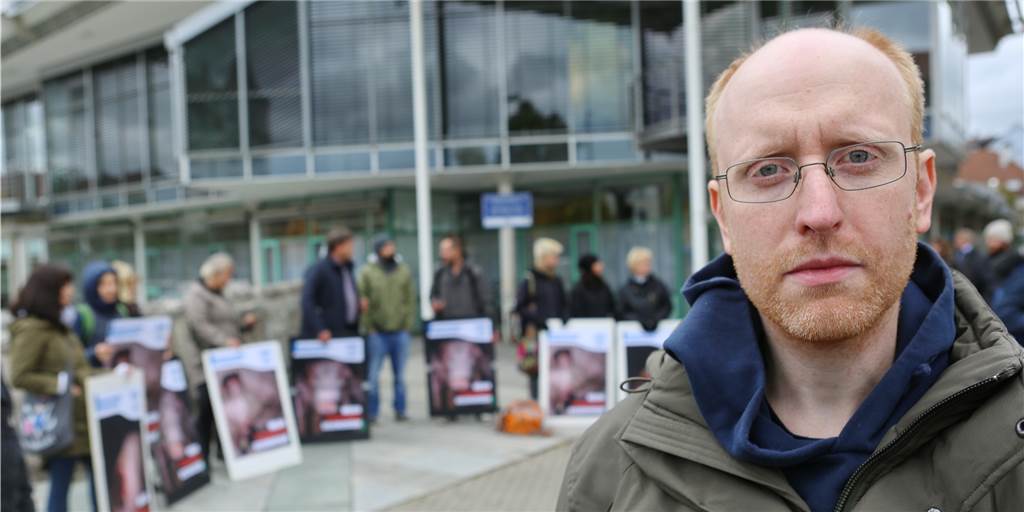 Mecke-Skandal: Soko Tierschutz stellt sich den Fragen der Bürger in Werne Bürgergespräch mit der Soko Tierschutz: Friedrich Mülln, hier auf einem Archivbild zu sehen, stellt sich den Fragen der Bürger in Werne rund um die Skandale bei Mecke und Prott in Selm.