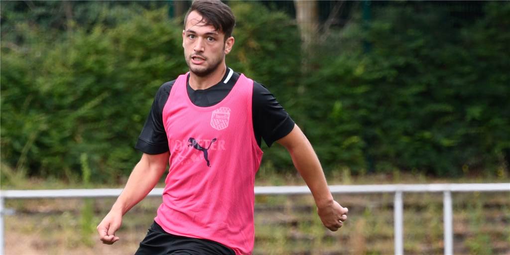 Enrico Christal spielt wieder Fußball und hat sich dafür eine Reserve ausgesucht – vorerst Enrico Christal sorgt schon beim BV Brambauer und VfB Lünen für Furore. Nun ist er wieder in Lünen aktiv.