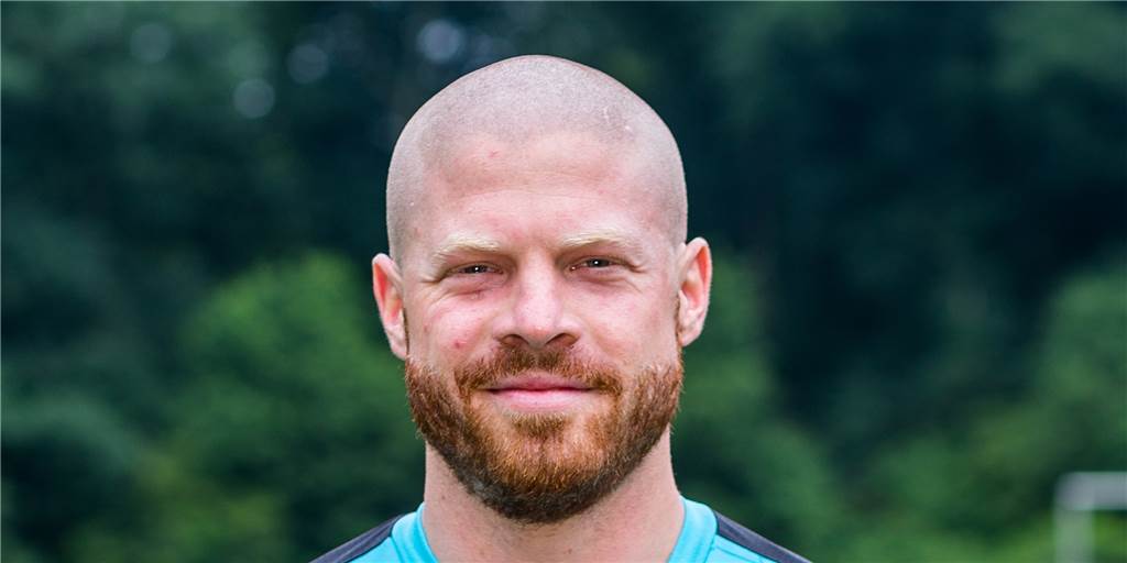 Früher Oberliga-Torwart, jetzt im besten Fußballalter Trainer geworden - warum? Früher Oberliga-Torwart, jetzt im besten Fußballalter Trainer geworden - warum?