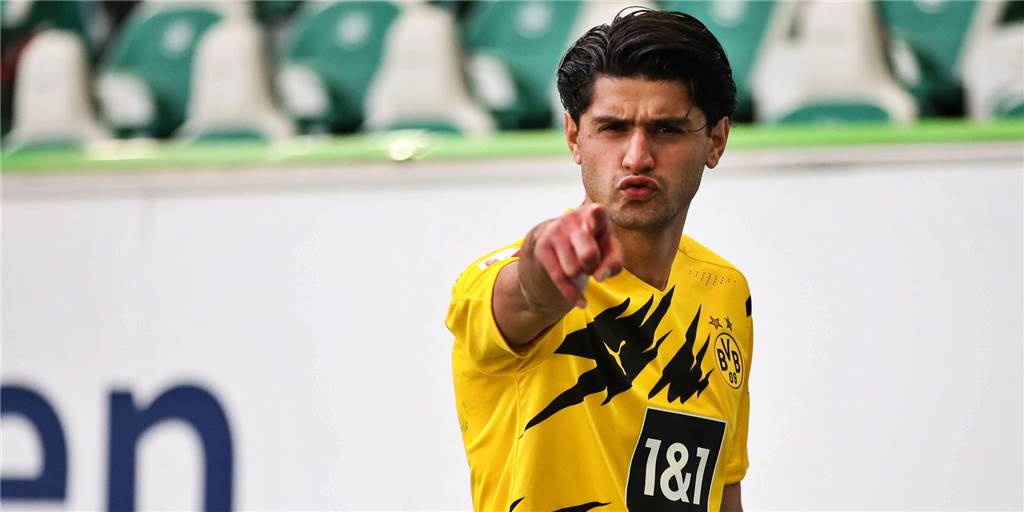 Von der Sackgasse in den Mittelpunkt: Dahoud vor wegweisender BVB-Saison Von der Sackgasse in den Mittelpunkt: Dahoud vor wegweisender BVB-Saison