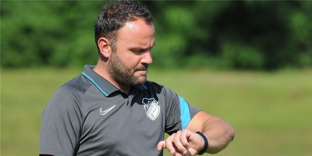 Jimmy Thimm, Trainer des Landesligisten FC Frohlinde, ist der Auffassung, dass es Zeit ist, dass sich sein Team einem guten Zweck verschreibt.