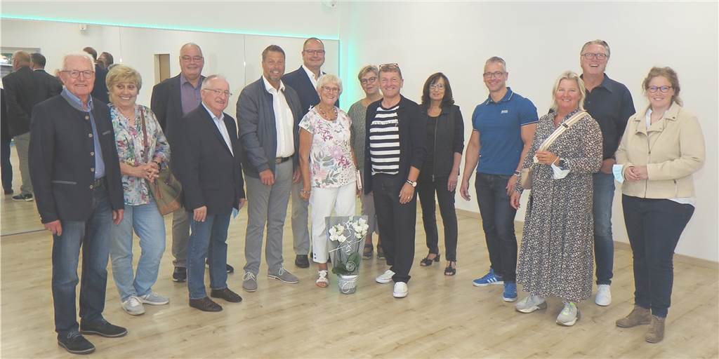 TC Grün-Weiß Schermbeck hat ein neues Zuhause TC GW Schermbeck eröffnete neue Tanzakademie
