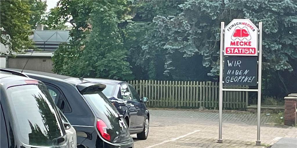 Mecke-Filiale in Lünen vor dem Aus – wie geht’s in Werne weiter? Fast trotzig verkündet das Schild vor Mecke an der Lippestraße „Wir haben geöffnet“. Für die Mecke-Filiale in Lünen gilt das offenbar ab nächste Woche nicht mehr.