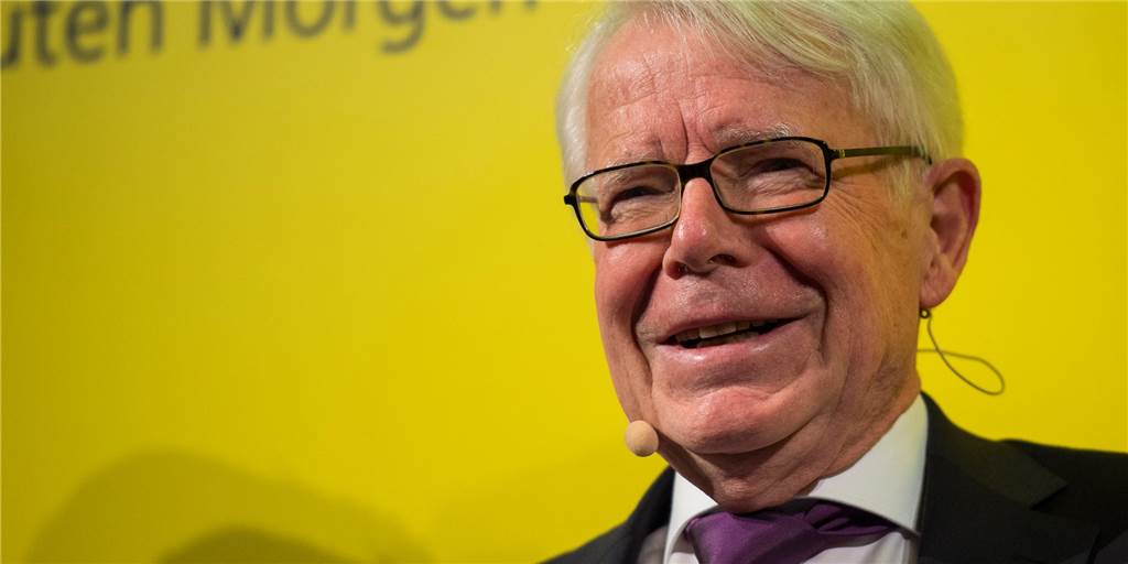 BVB-Präsident Rauball lobt Kapitän Reus – und warnt vor den Bayern BVB-Präsident Rauball lobt Kapitän Reus – und warnt vor den Bayern