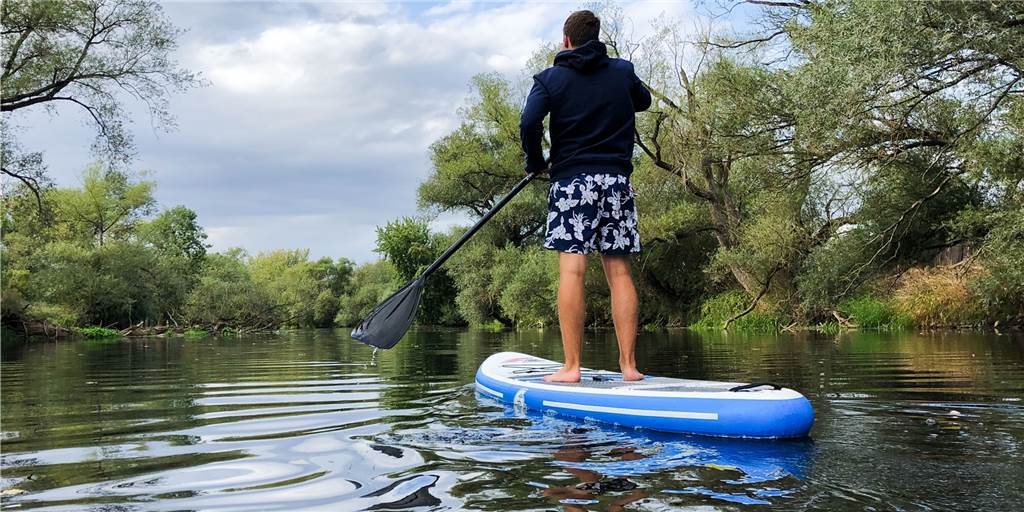 Sommertrend auf dem Bord: Die besten Spots für Stand-Up-Paddling in der Region Rund um Werne, Selm und Lünen gibt es einige Spots, um sich der Trendsportart Stand-Up-Paddling anzuschließen.