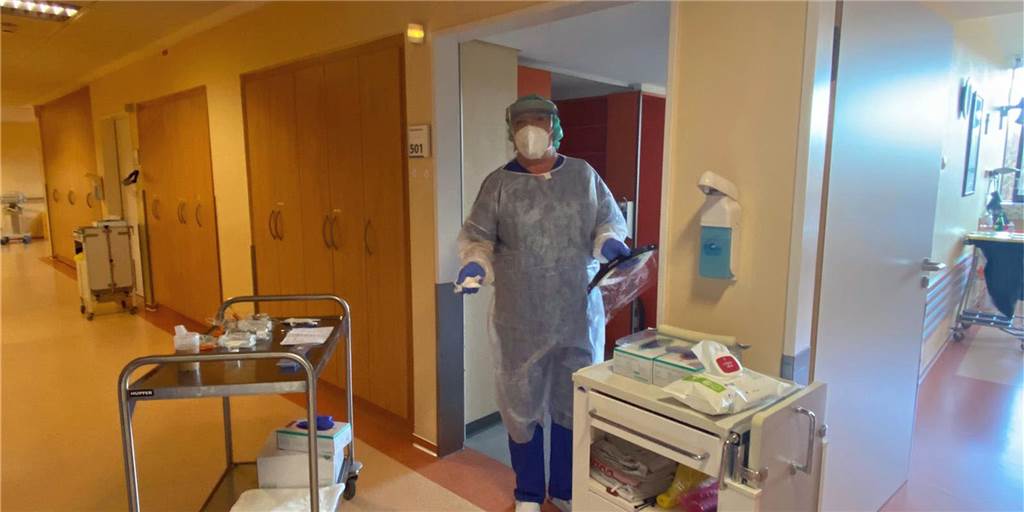 Krankenhaus Werne: Corona-Erkrankte bereuen ihr Impf-Versäumnis Im Moment ist die Lage im St.-Christophorus-Krankenhaus in Werne entspannt. Ab sofort ist die Belegung der Intensivbetten in Krankenhäusern entscheidend für Lockerungen oder Maßnahmen in der Corona-Krise.