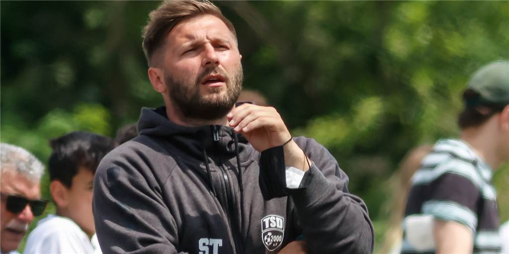 Türkspor kassiert Tore am Fließband: Sebastian Tyrala findet das „nicht verkehrt“ Türkspor-Coach Sebastian Tyrala gewinnt der aktuellen Gegentor-Flut etwas Positives ab.