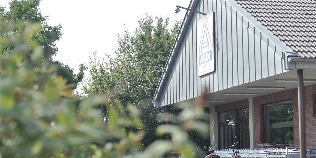 Aldi-Neubau rückt näher: Doch zunächst geht es für Kunden ins Zelt Der Aldi in Ascheberg wird eine neue Verkaufsfläche ersetzt. Nun rückt der Neubau näher.