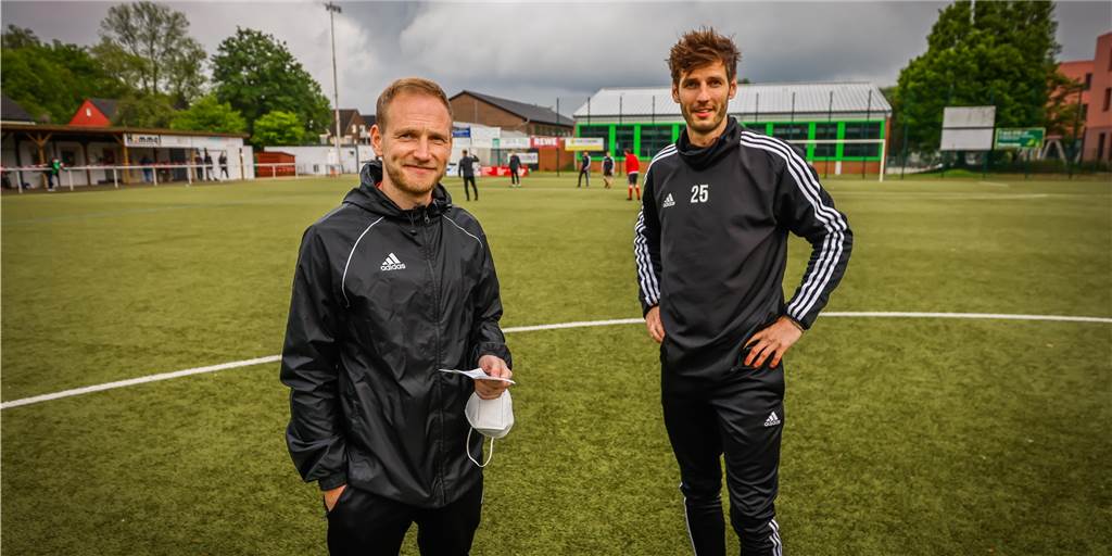 Testspiele: Bezirksliga-Spieler trifft vier Mal in 34 Minuten, Germania schlägt Landesligisten Testspiele: Bezirksliga-Spieler trifft vier Mal in 34 Minuten, Germania schlägt Landesligisten