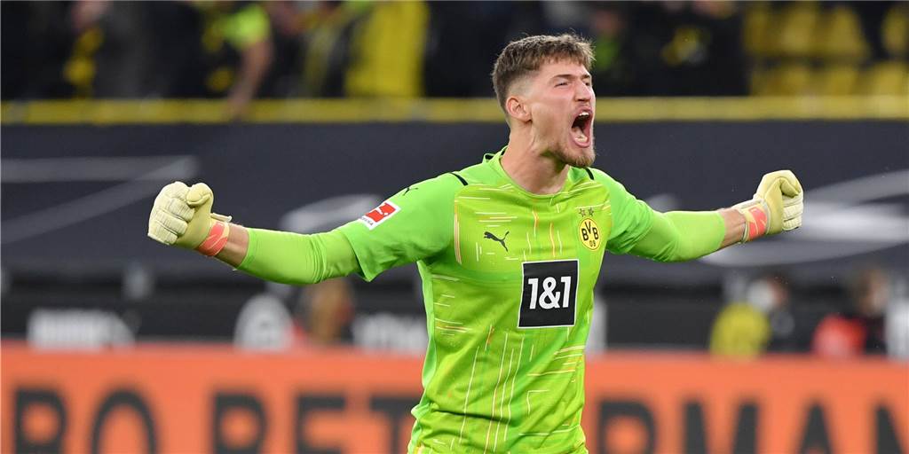 Im Schatten von Haaland und Bellingham: Heimlicher BVB-Matchwinner Kobel Im Schatten von Haaland und Bellingham: Heimlicher BVB-Matchwinner Kobel