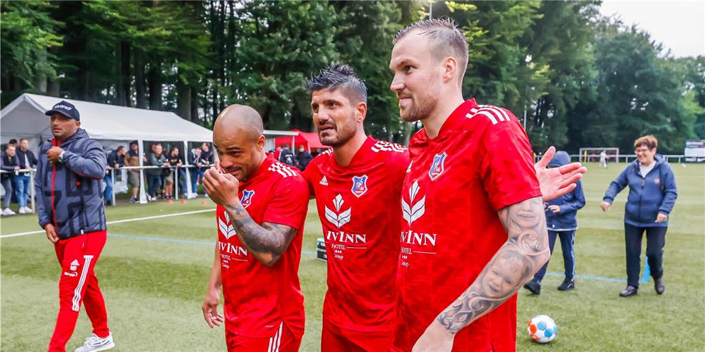 Im Re-Live: Großkreutz, Özbek und Co. brillieren zum Auftakt gegen YEG Hassel Im Re-Live: Großkreutz, Özbek und Co. brillieren zum Auftakt gegen YEG Hassel