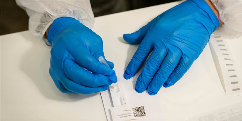 Gesundheitsamt überfordert: Dortmunder sollen Corona-Nachverfolgung selbst leisten Gesundheitsamt überfordert: Dortmunder sollen Corona-Nachverfolgung selbst leisten