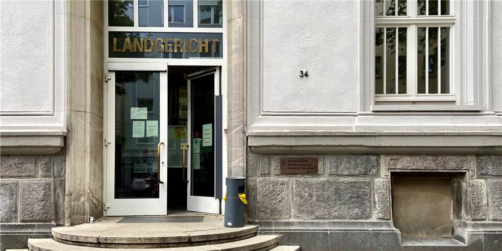 Junge Castrop-Rauxeler rauben bei Überfall Drogen und Drohne Junge Castrop-Rauxeler rauben bei Überfall Drogen und Drohne