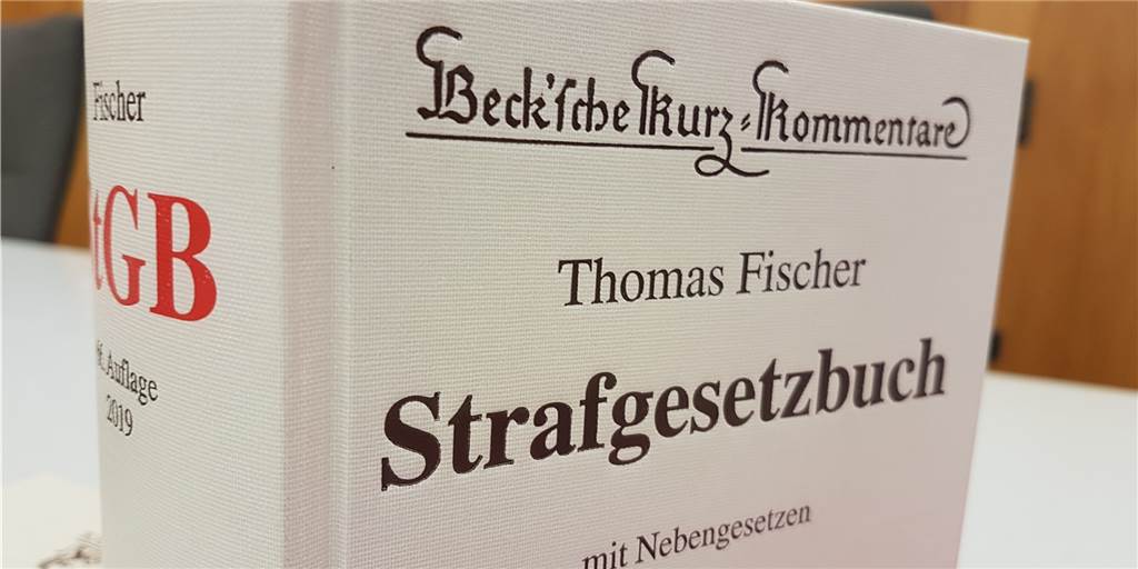 „Teenie-Räuber“ stürmten Kiosk und bedrohten Dorstener mit Messern Die 3. Jugendkammer am Bochumer Landgericht hat zwei Teenager verurteilt, die einen Dorstener Kioskinhaber überfallen haben.