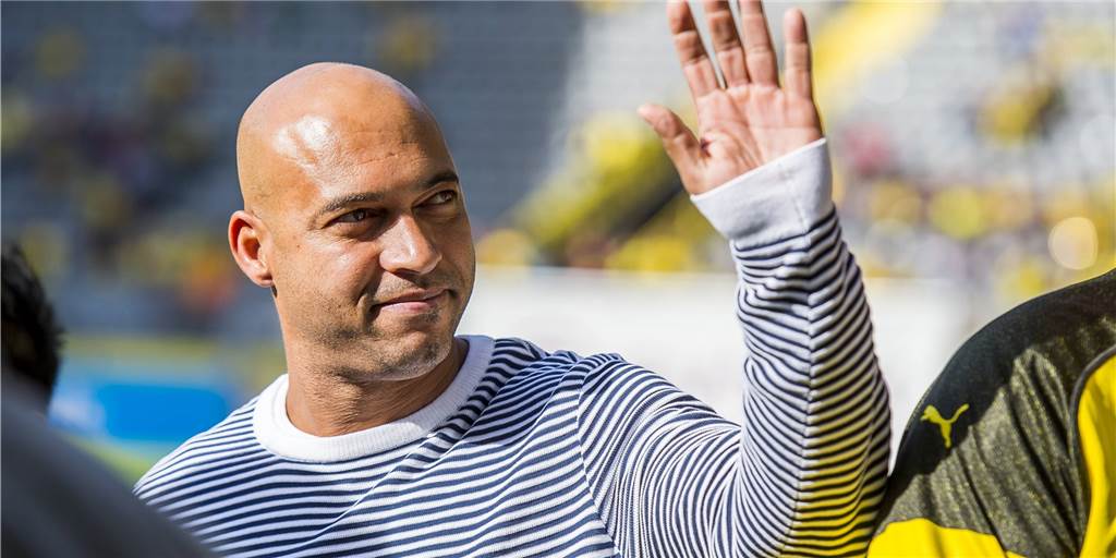 Dede kehrt zurück ins Stadion - und festigt seinen Status als BVB-Legende Dede kehrt zurück ins Stadion - und festigt seinen Status als BVB-Legende
