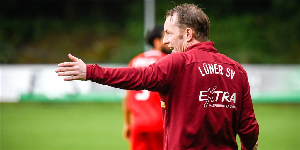 Lüner SV trotzt Spitzenteam – Rückkehrer sorgt für Wirbel in der Offensive Vor allem die defensive Arbeit seiner Mannschaft überzeugte LSV-Trainer Axel Schmeing.