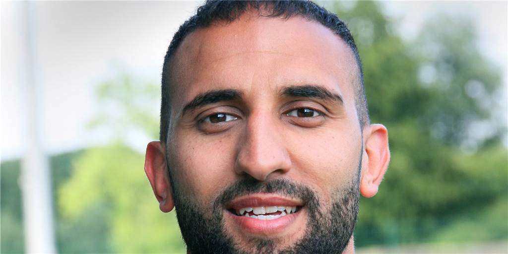 Fußballer verliert Bewusstsein: Warum haben Sie trotzdem weitergespielt, Ibrahim Berro? Ibrahim Berro ist am Sonntag bei einem Meisterschaftsspiel mit dem Kopf auf dem Boden aufgeschlagen.