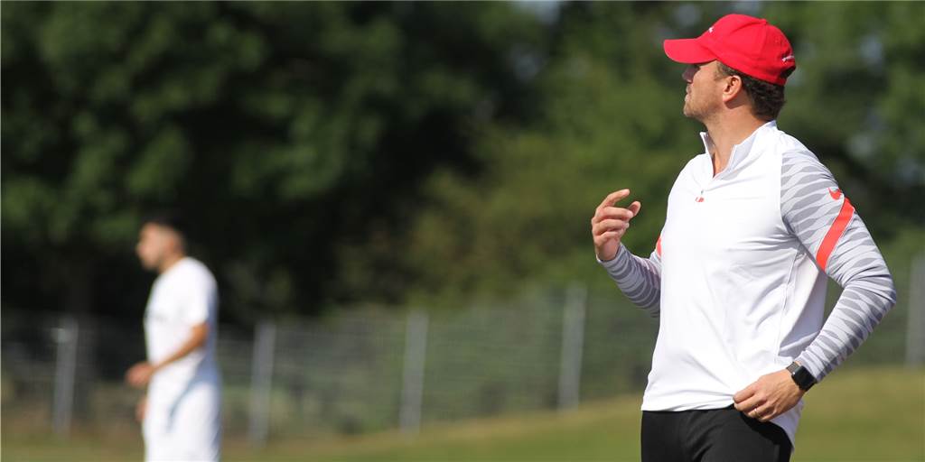 Karriere-Ende vor zwei Jahren - und doch spielte ein Spieler vom SuS Olfen nun noch einmal Die große Personalnot machte Patrick Linnemann bei der Kaderauswahl kreativ.