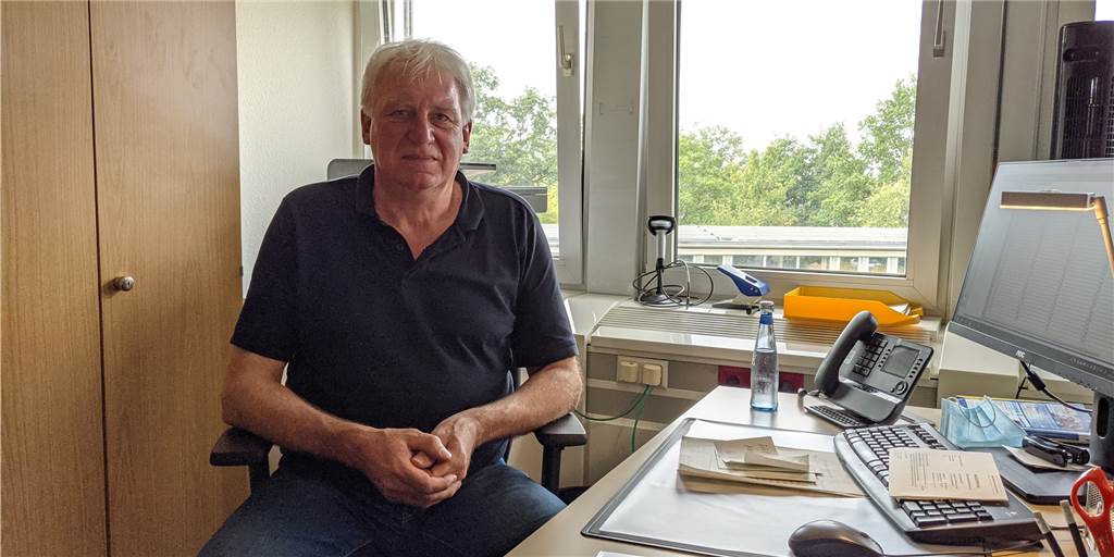 Nach 38 Jahren ist Schluss - Klaus Ihlings letzte Wahl 38 Jahre hat Klaus Ihling als Leiter des Wahlamtes in Dorsten gearbeitet. Jetzt geht er in den Ruhestand.