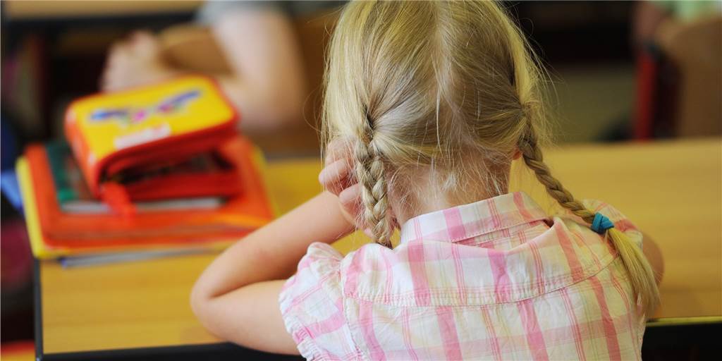 Schulpsychologen: Belastung war groß - Lehrer brauchen gezielt Hilfe Schulpsychologen: Belastung war groß - Lehrer brauchen gezielt Hilfe