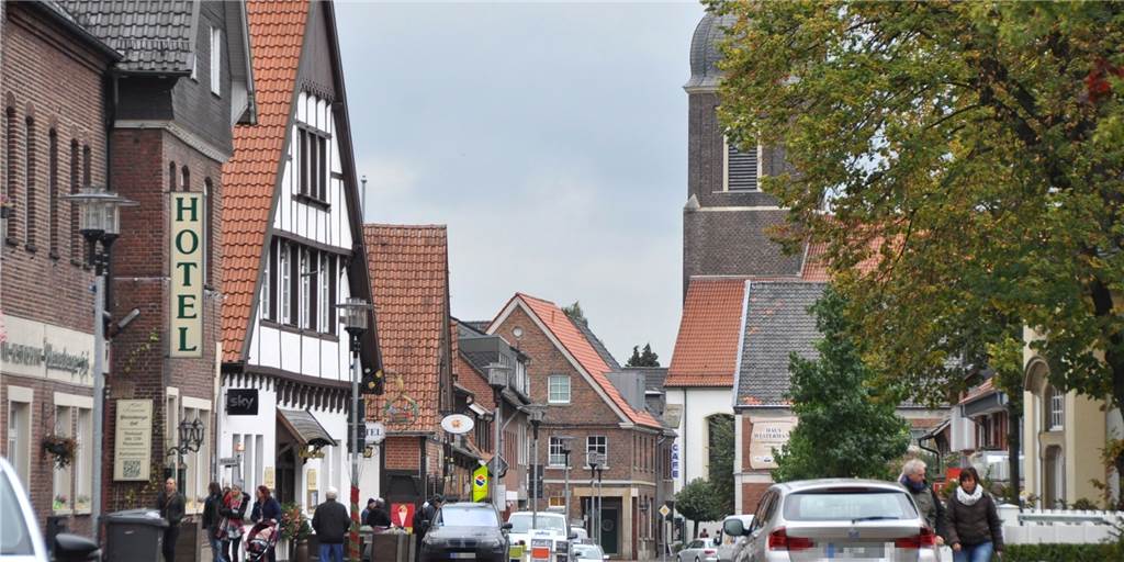 Verdi ruft zu Streik im Einzelhandel auf - auch in Selm, Olfen und Nordkirchen? In kleineren Orten, wie hier in Nordkirchen, aber auch in Selm und Olfen stehen keine Streiks im Einzelhandel auf der Liste der Vereinten Dienstleistungsgewerkschaft Verdi.