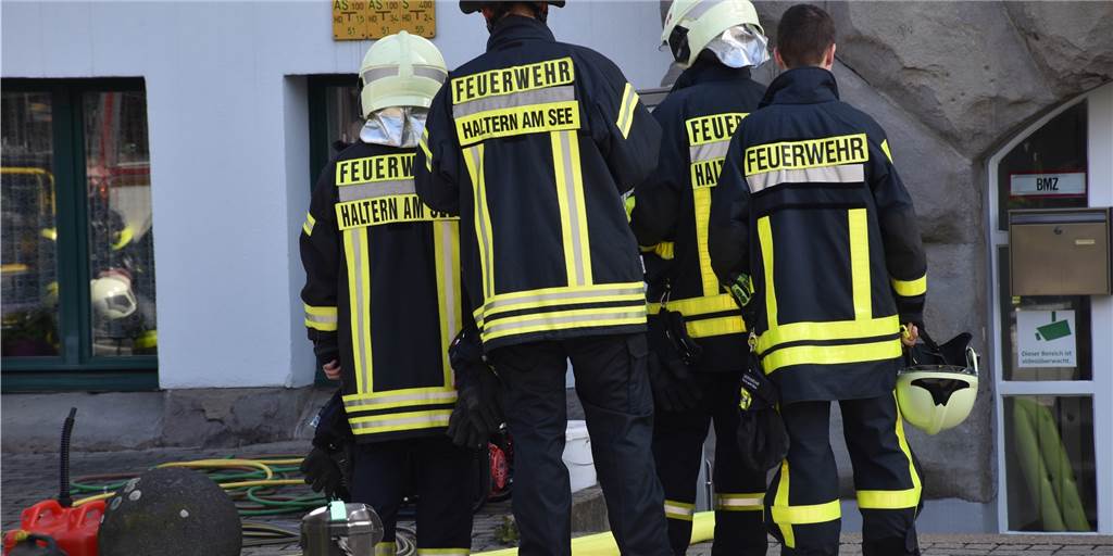 Halterner Feuerwehrchef: „Es ist wie im Film – der Druck steigt“ Einsatzkräfte der Freiwilligen Feuerwehr aus Haltern müssen bei ihren Rettungsaktionen teilweise schreckliche Erlebnisse verkraften.
