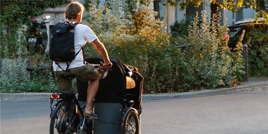 Baustein für Klimaschutz: Gemeinde beschafft E-Lastenfahrrad für jedermann Ab dem Frühjahr 2022 sollen die Bürgerinnen und Bürger ein E-Lastenfahrrad bei der Gemeinde ausleihen können.