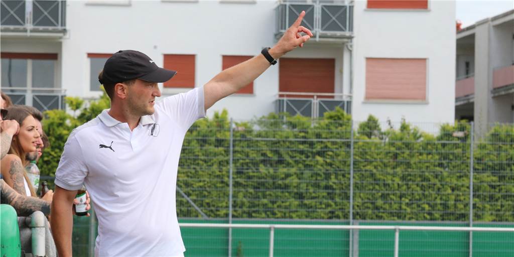 Derby in Fröndenberg: Ohne Sieg gegen Bausenhagen wird Langschede „nicht gut schlafen“ Für Langschede-Coach Stefan Kortmann zählt gegen Bausenhagen nur ein Sieg.