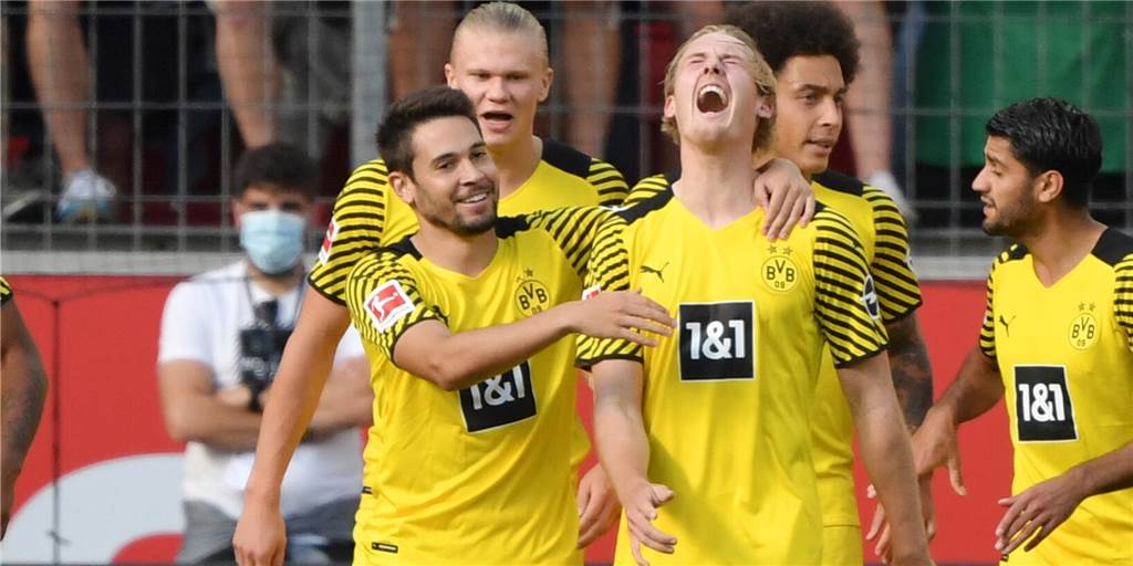 BVB-Mittelfeldspieler Julian Brandt: Fußball zwischen zwei Extremen BVB-Mittelfeldspieler Julian Brandt: Fußball zwischen zwei Extremen