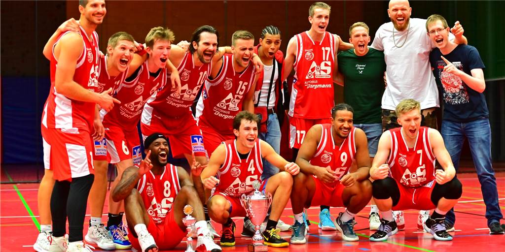 BSV Wulfen gewinnt erstals den Vest-Cup und verhindert das Tripple der Löwen BSV Wulfen gewinnt erstals den Vest-Cup und verhindert das Tripple der Löwen