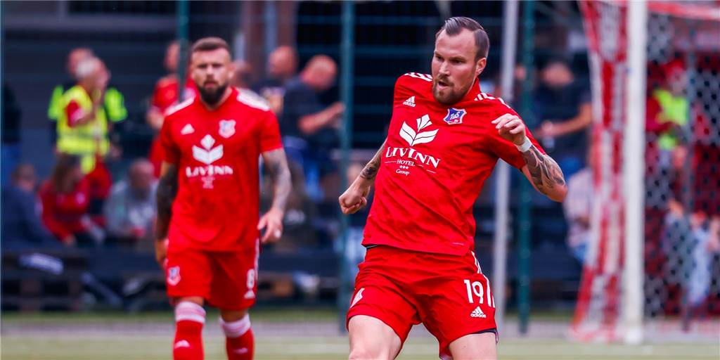 Trainer drücken Wacker gegen Bövinghausen die Daumen – einer widerspricht Baris Özbek Gastieren am Samstag bei Wacker Obercastrop: Kevin Großkreutz mit dem TuS Bövinghausen.