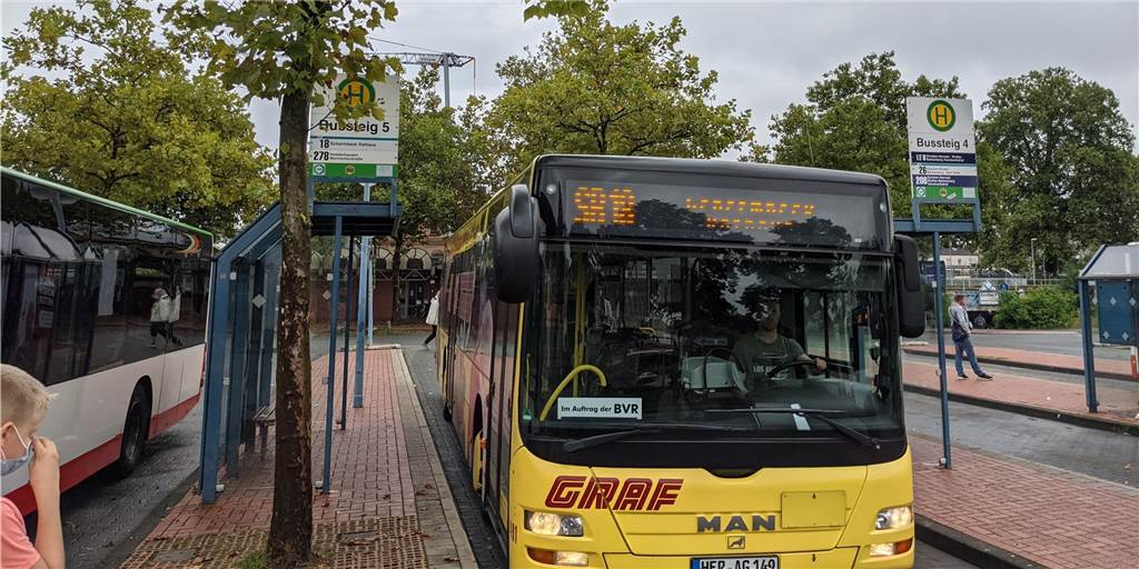 Zwei neue Express-Bus-Linien sollen ab 2022 auch in Dorsten verkehren Auch wenn ab nächstem Jahr die neue X-Buslinie zwischen Dorsten und Wesel eingerichtet wird, bleibt der SB 18 weiter im Einsatz.