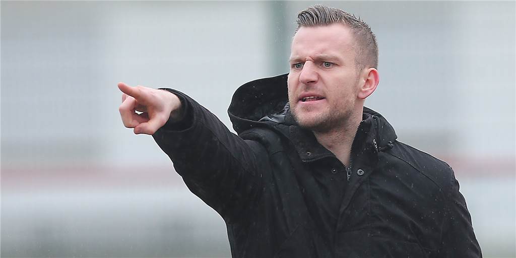 Arminia Ickern müht sich beim Vorletzten - neuer Termin für Corona-Derby steht Arminia Ickern müht sich beim Vorletzten - neuer Termin für Corona-Derby steht