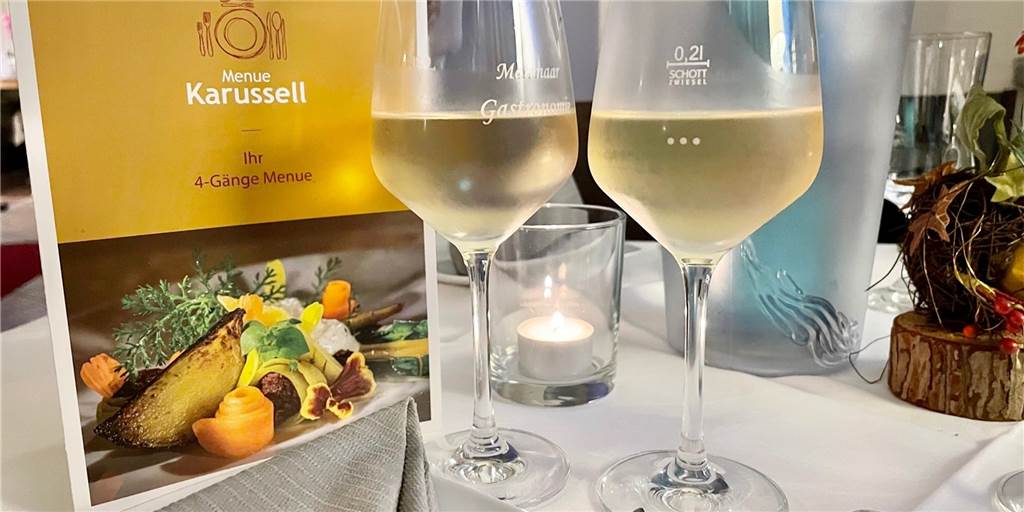 Restaurant Matenaar: Wenn die Knusper-Blutwurst sich an die Jakobsmuschel schmiegt Zum Menü-Karussell ins Matenaar: ein Restaurant im Dortmunder Süden.