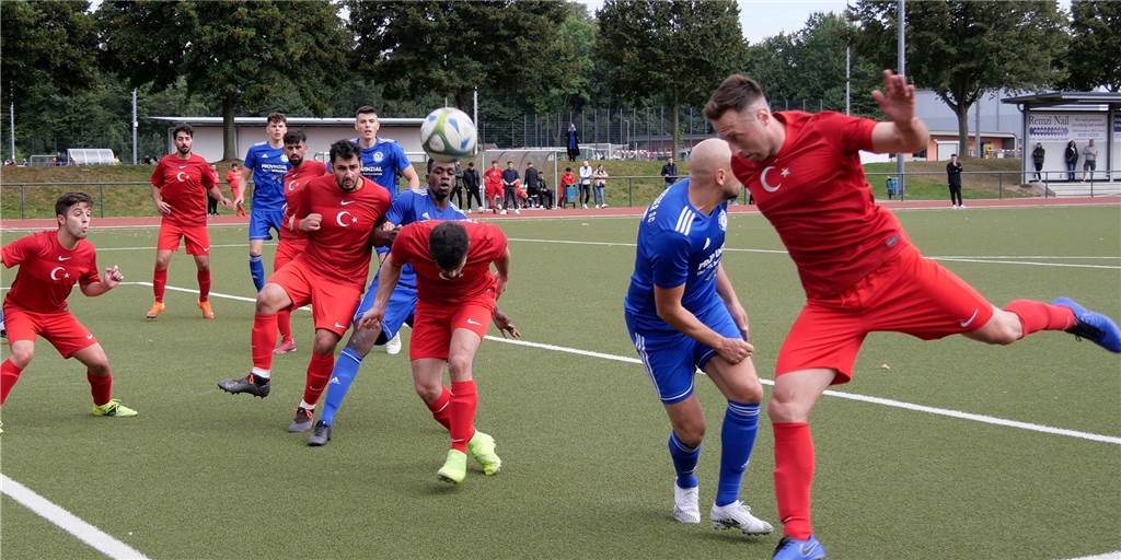 Der „doppelte Celiktas“ kostet TSC Kamen gegen die U23 des HSC den Sieg